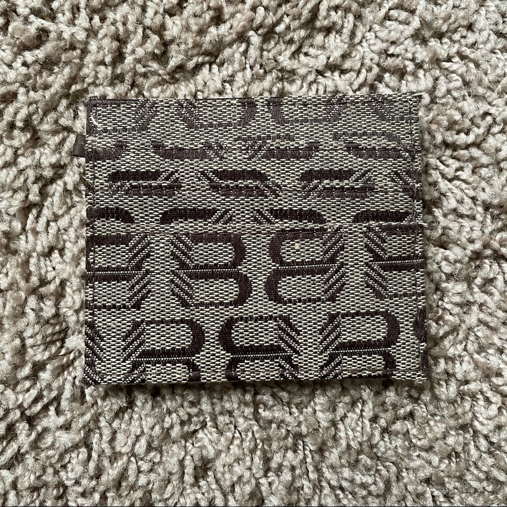 Small Handbag - Picture 3 of 7